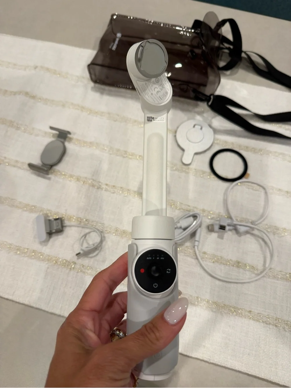 Insta360 Flow White Handheld Gimbal/Accessory Kit